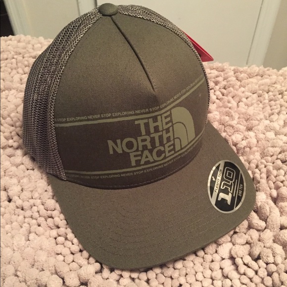 the north face flexfit hat